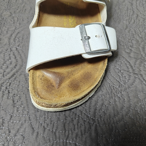 Birkenstock Arizona White Tan Leather  Buckle Women's Slip On Sandals 8 - Picture 3 of 8